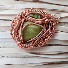 Load image into Gallery viewer, Coiled Green Opal